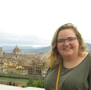 Meet your Posher, Kayla